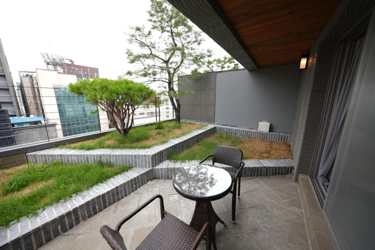 Amare Hotel Jongno Seoul Exterior photo