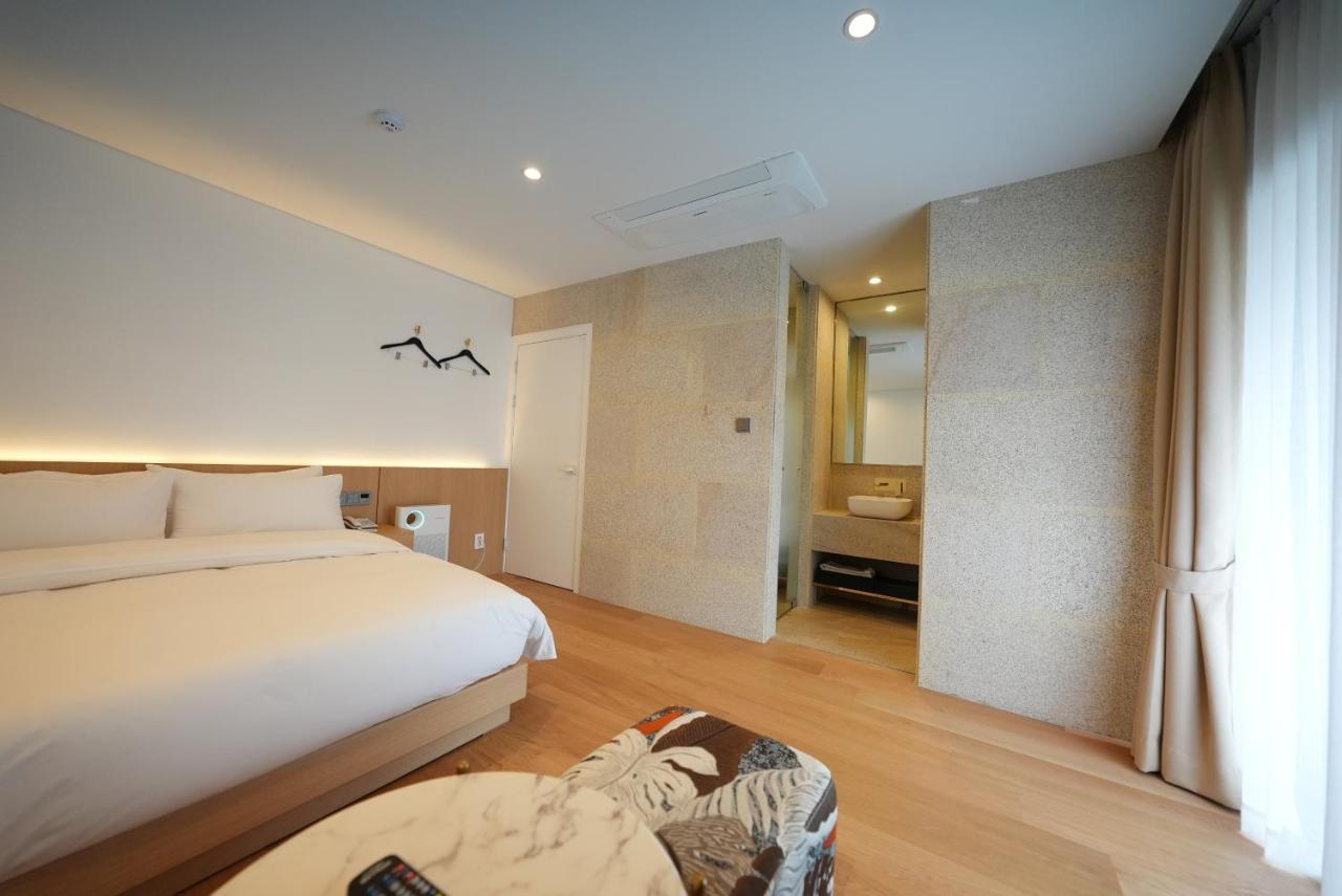 Amare Hotel Jongno Seoul Exterior photo