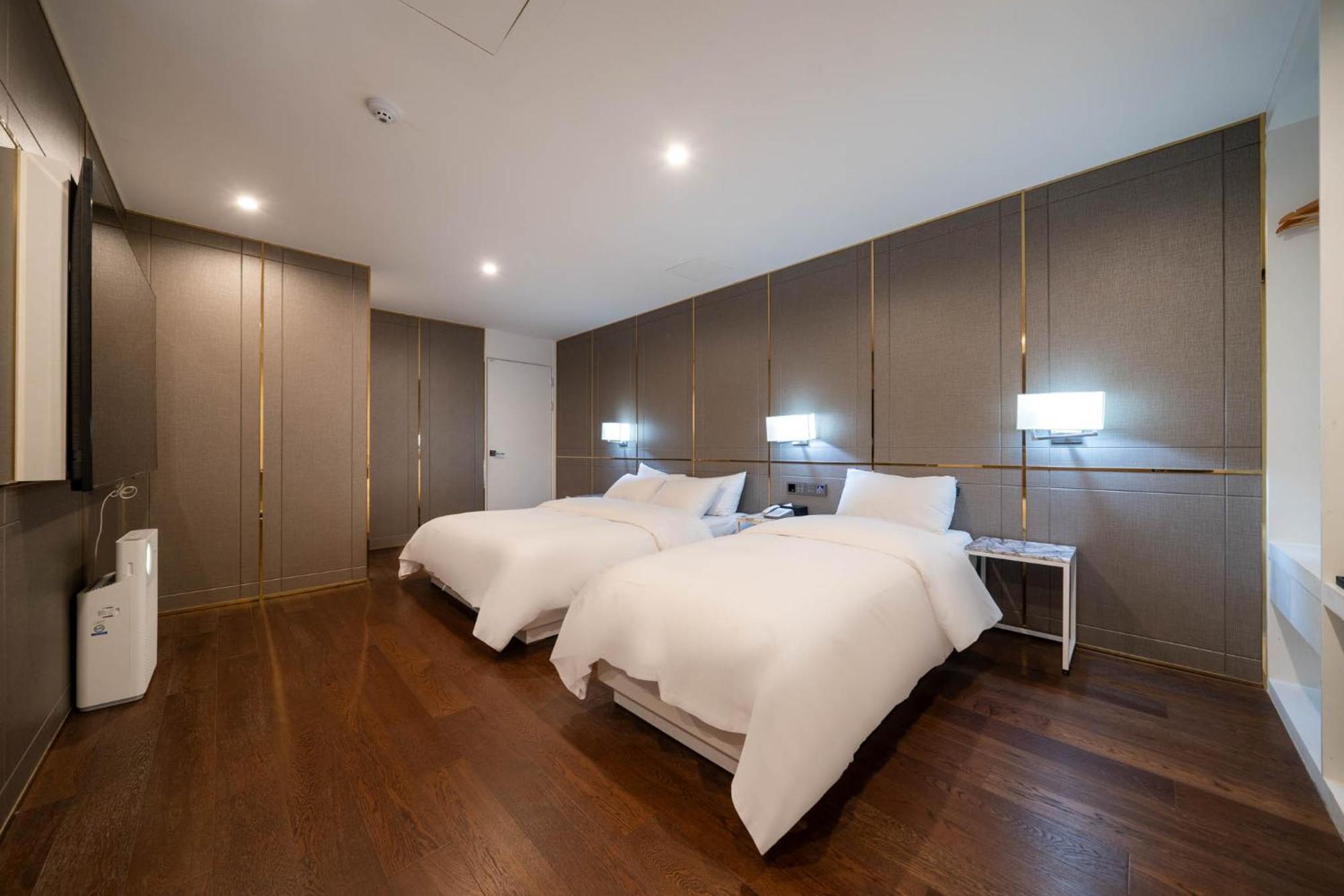Amare Hotel Jongno Seoul Exterior photo