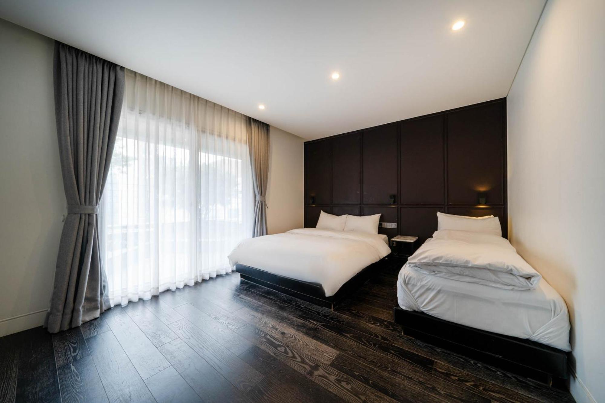 Amare Hotel Jongno Seoul Exterior photo