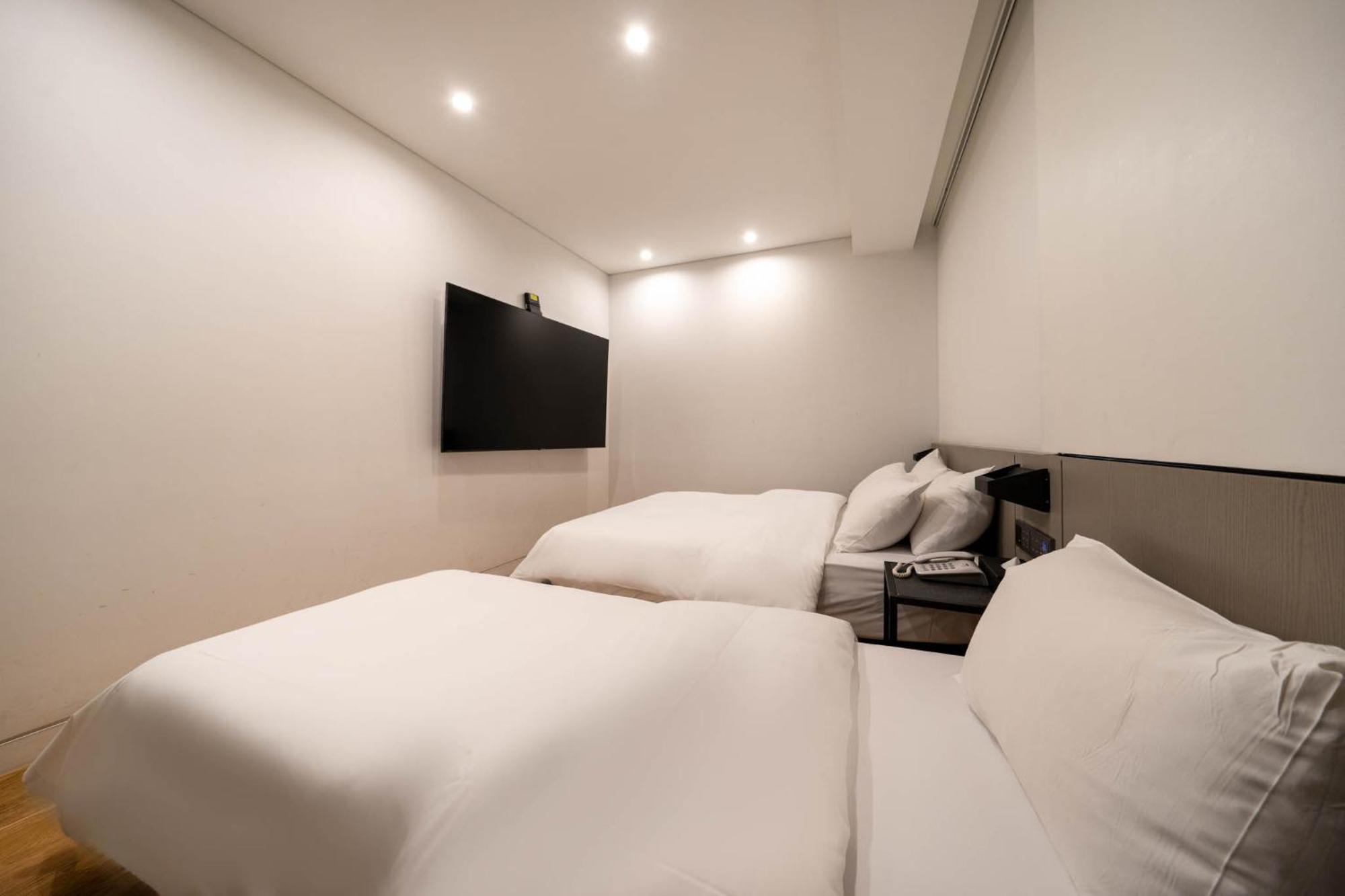 Amare Hotel Jongno Seoul Exterior photo