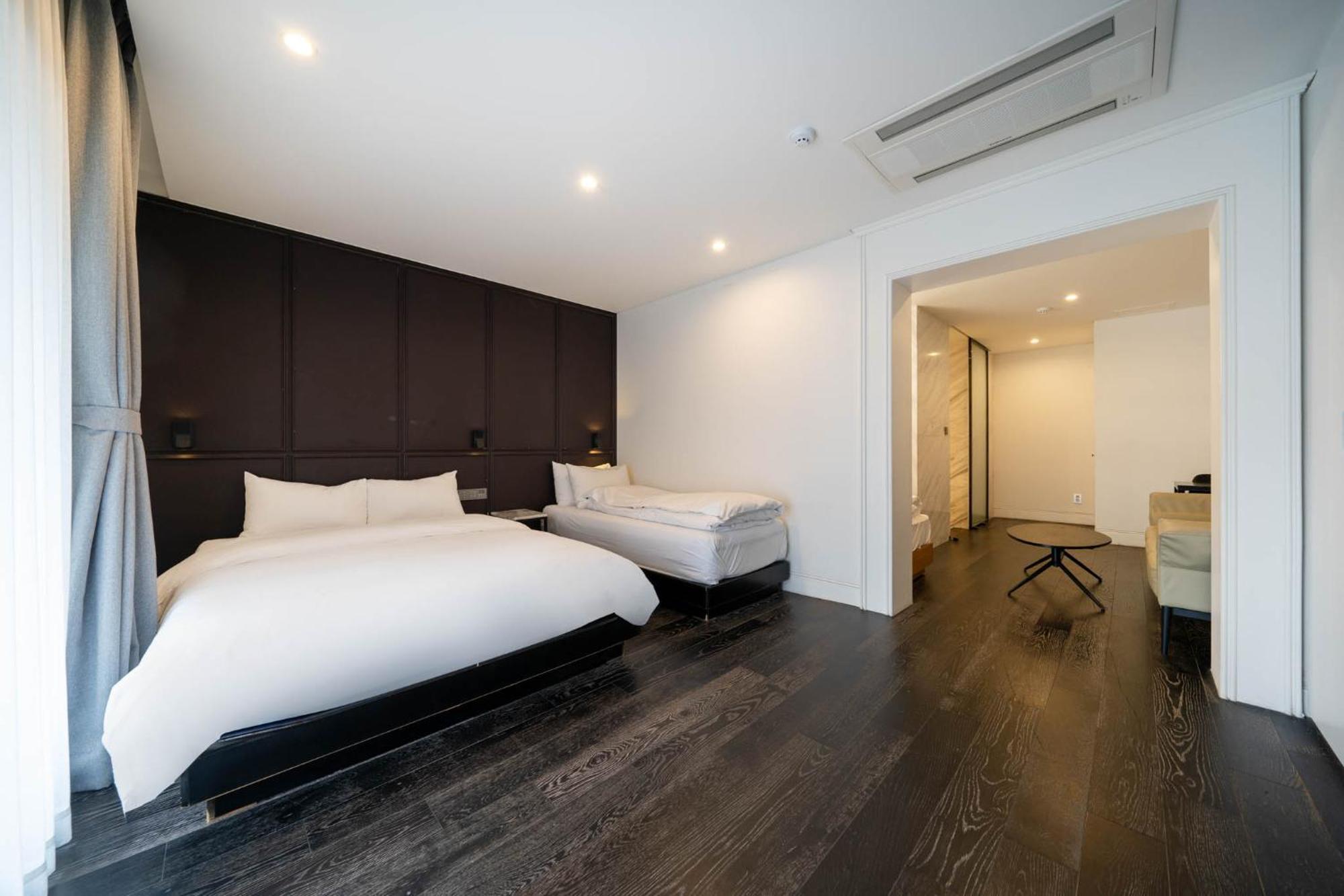 Amare Hotel Jongno Seoul Exterior photo